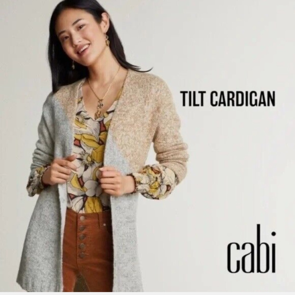CAbi XXS Tilt Cardigan EUC